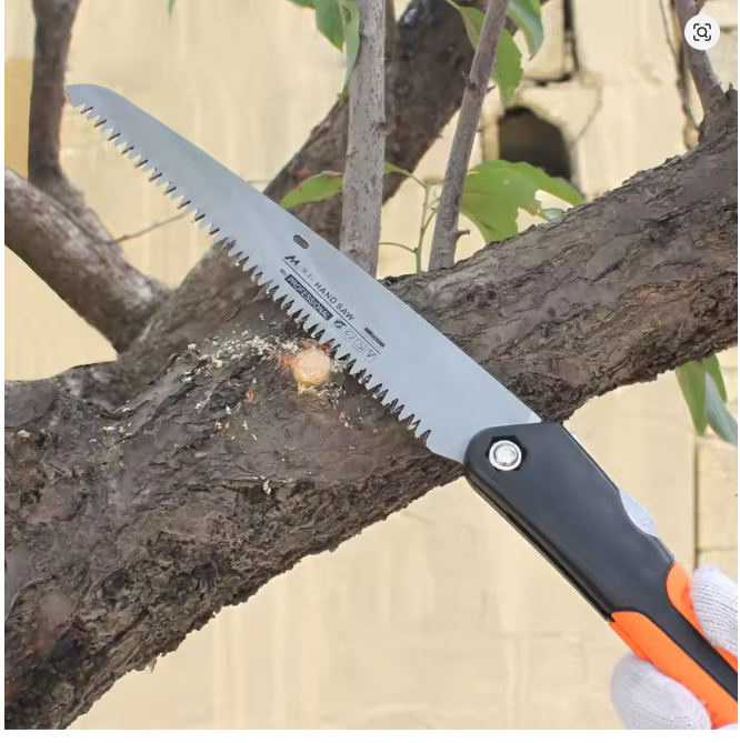 Sierra plegable para podar
